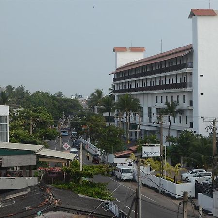 Hikka Urban Stay Hikkaduwa Buitenkant foto