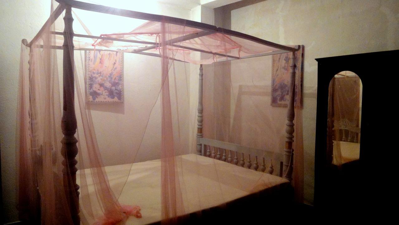 Hikka Urban Stay Hikkaduwa Buitenkant foto