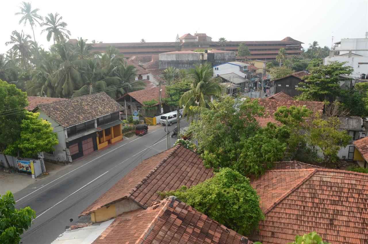 Hikka Urban Stay Hikkaduwa Buitenkant foto